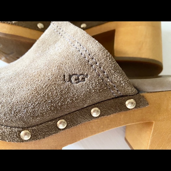 UGG suede clogs size 6 - Picture 4 of 8